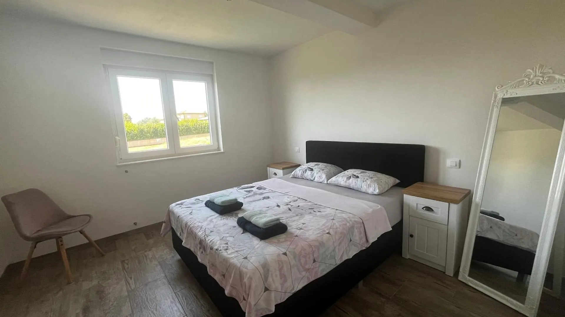 Terrace With Sea View Apartment Galizana